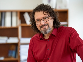 Falta di profesionalismo ta destrui nos autonomia