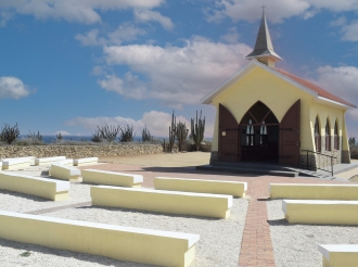 Diasabra mainta tin misa na Kapel di Alto Vista y na Blue Army Center