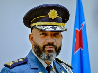 Polis cu control nacional den luna di december