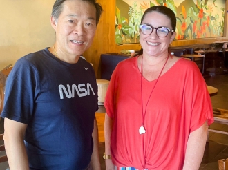 E caminda di Dr. Edward Cheung te na e exito como ingeniero na NASA y como rol model pa hopi hoben na Aruba