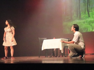 Aruba a celebra e di 21 aña di Dia Mundial di Teatro cu un obra crioyo y Arubianiza