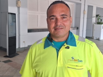 Na ImSan ta celebrando Siman di Ambulance poniendo “un tiki luz” riba su trahadornan
