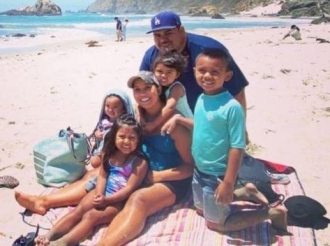 Pareha na California ta muri di Covid sin a vacuna y lagando atras 5 yiu