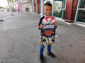 Coredornan di BMX a logra varios premio na Houston