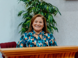 Oposicion cu un avalancha di flip flop