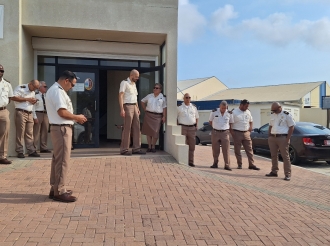 Trahadonan ta reclama condicion inhumano di edificio di Cuerpo di Douane