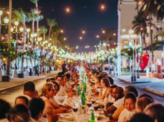 Wind Creek Aruba cla pa otro Long Table Aruba