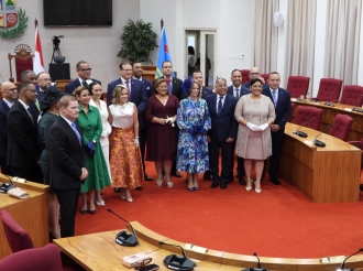 Huramentacion di e miembronan di Parlamento den e constelacion number 12