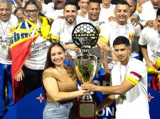SV Britannia a titula Campeon di Futbol Division di Honor Oro