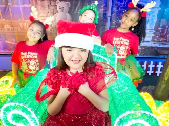 Carolyne Kock cu videoclip nobo ‘Un Bon Pasco Everyone’