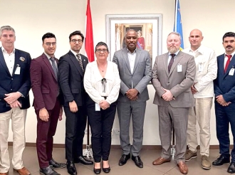 Delegacion UNOPS di Nacionnan Uni na Aruba pa check con ta construi un prison nobo