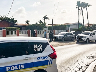 Razzia na cas na Kamay a produci hopi droga y placa cash