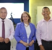 Lider di Fraccion di MEP, Evelyn Wever-Croes, a presenta consehonan di Raad van Advies y Raad van State riba Ley di Reino HOFA na tur gremio